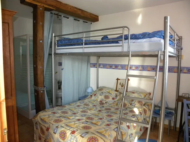 Chambre Chemin de la Croix à Lautignac