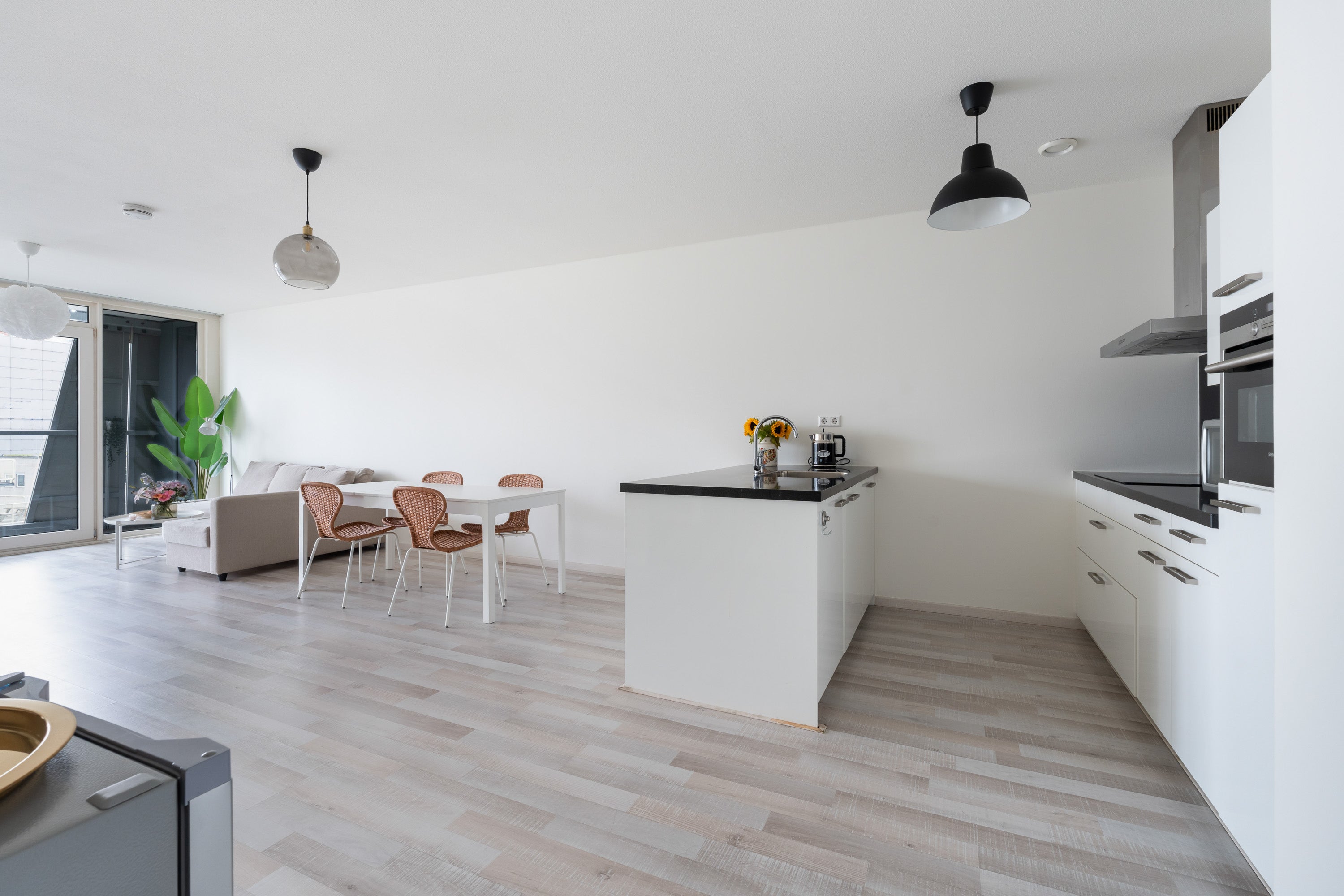 Appartement te koop: Kruisplein 648, Rotterdam