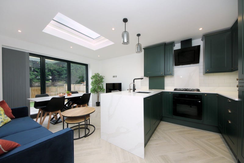 Room Casewick Road in Greater London