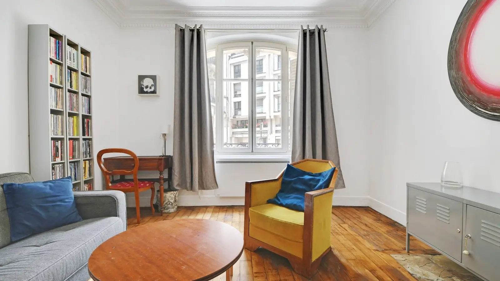 Flat Rue Félix Ziem in Paris