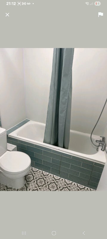 Room Boundary Road in Greater London