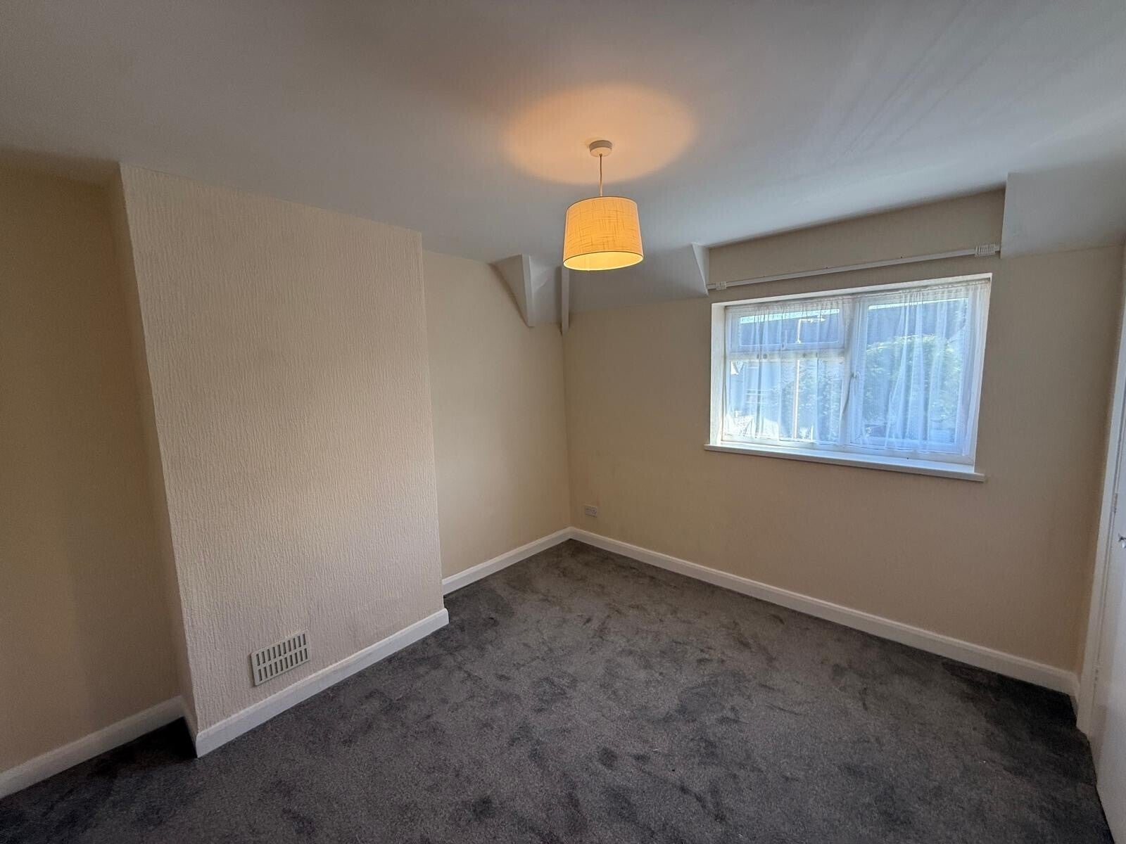 House Middleton Road in Mansfield Woodhouse