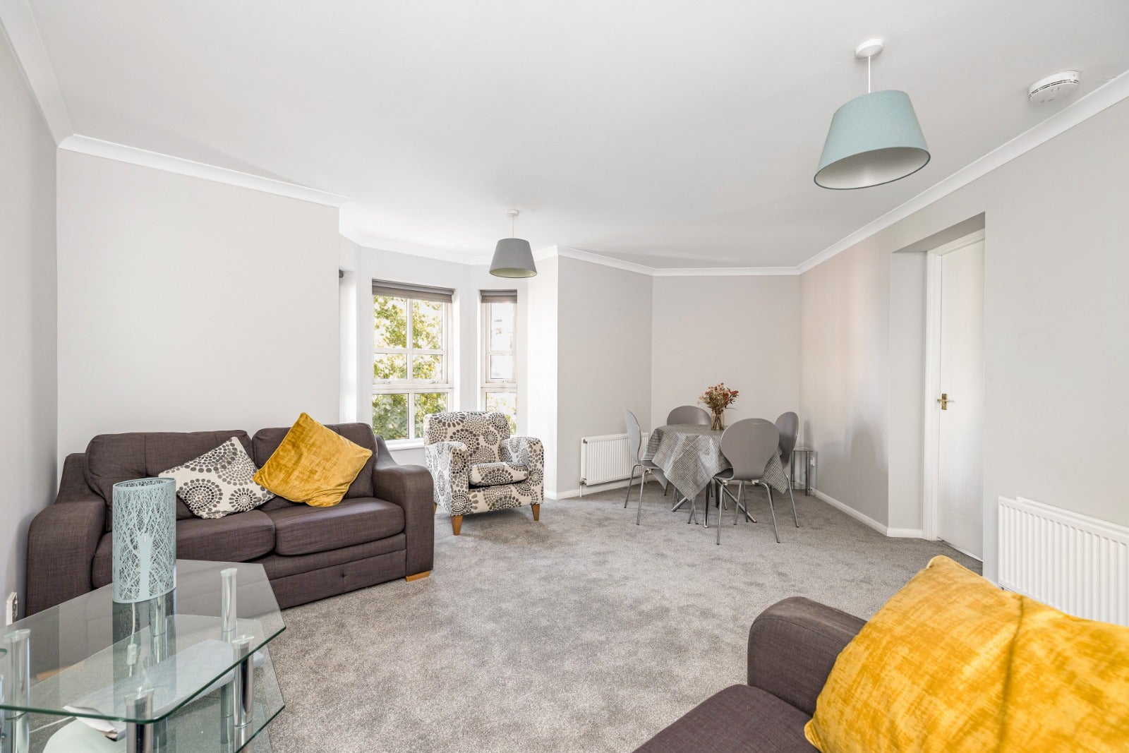 Flat Sovereign Court in City of Edinburgh