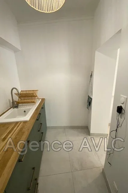 Appartement Rue Roland Inisan à Châteaurenard