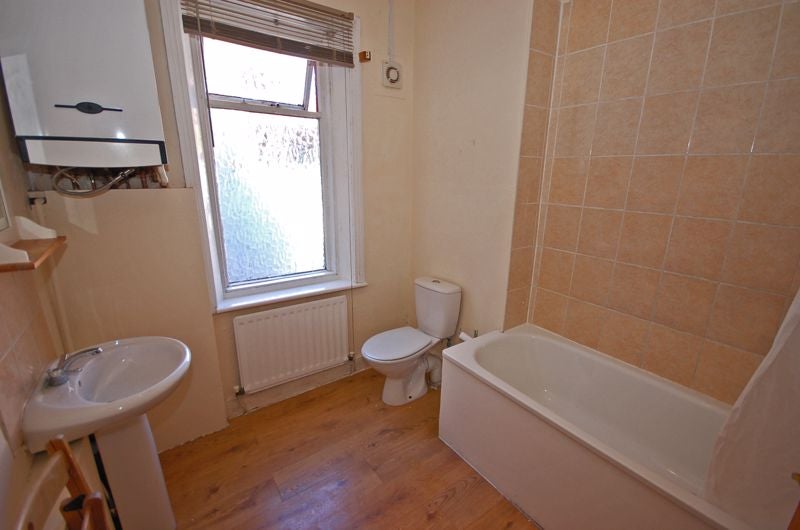 Flat Shortridge Terrace in Newcastle upon Tyne