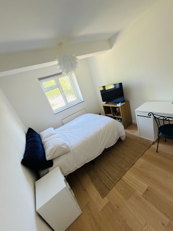Room Tooting Bec Road in Greater London