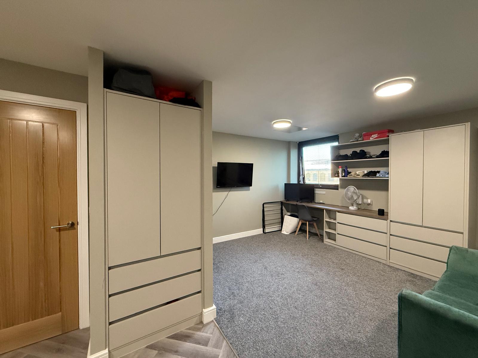 Room Alfreton Road in Nottingham