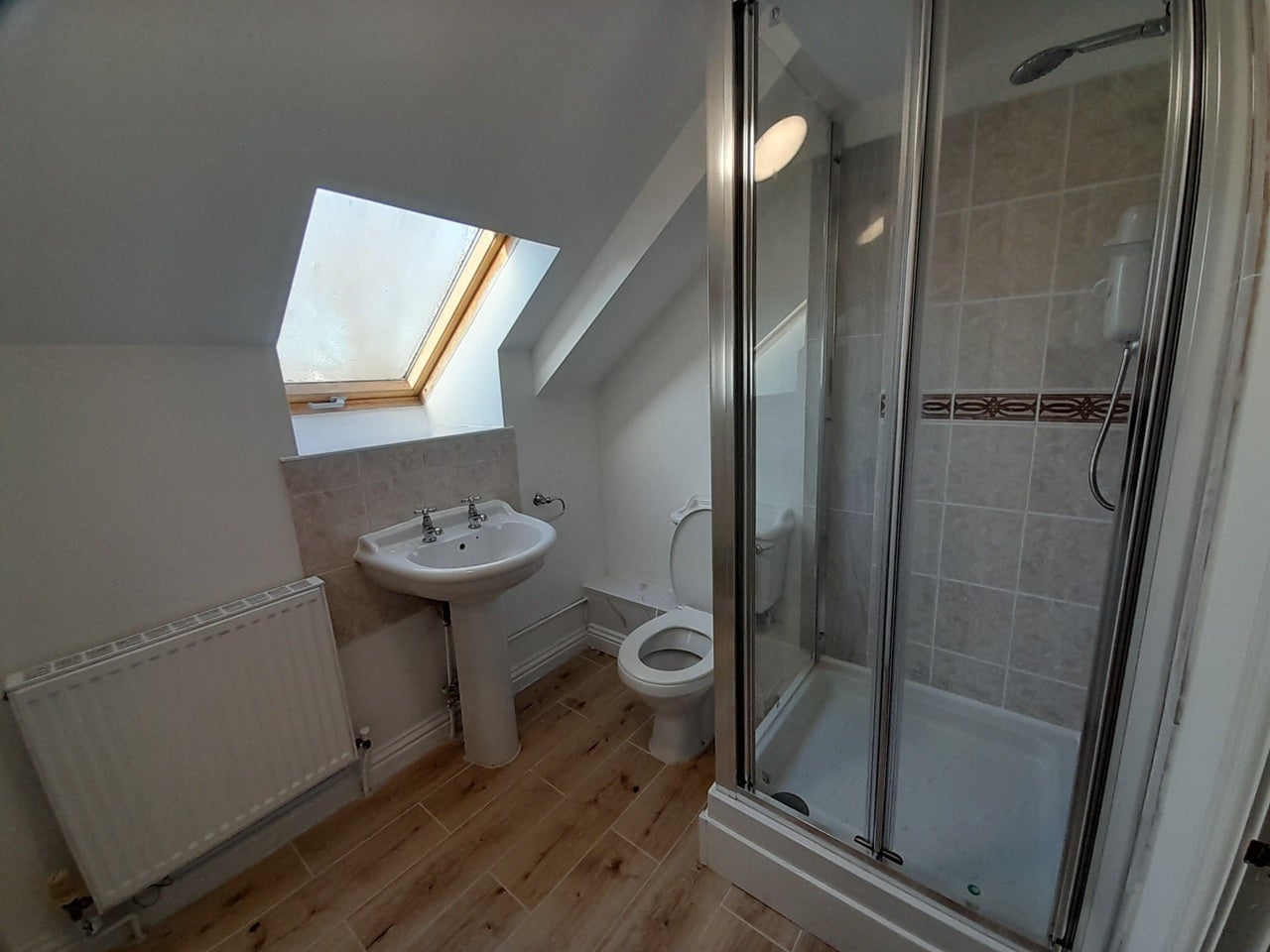 Room Burlington Mews in Birmingham