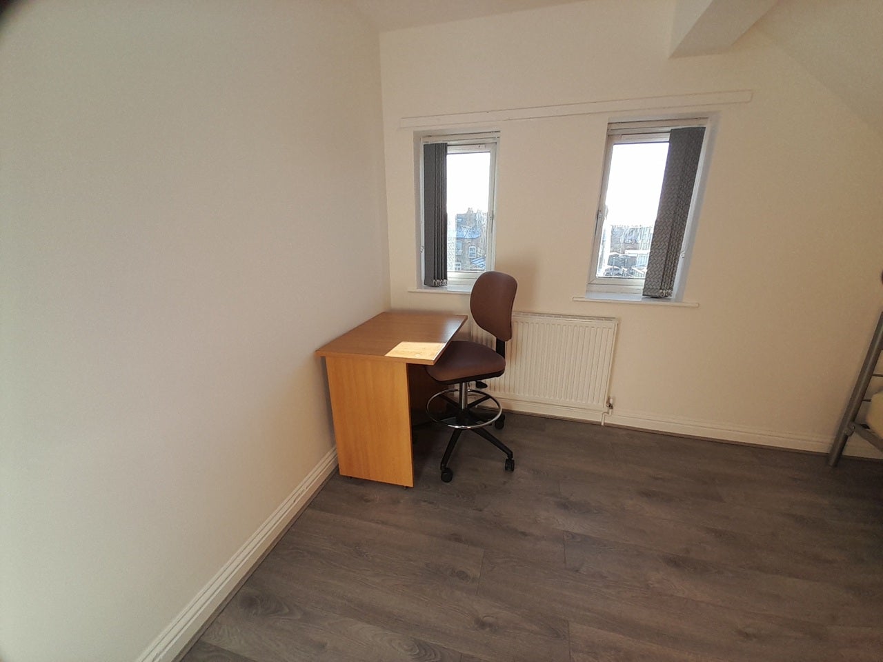 Room Burlington Mews in Birmingham
