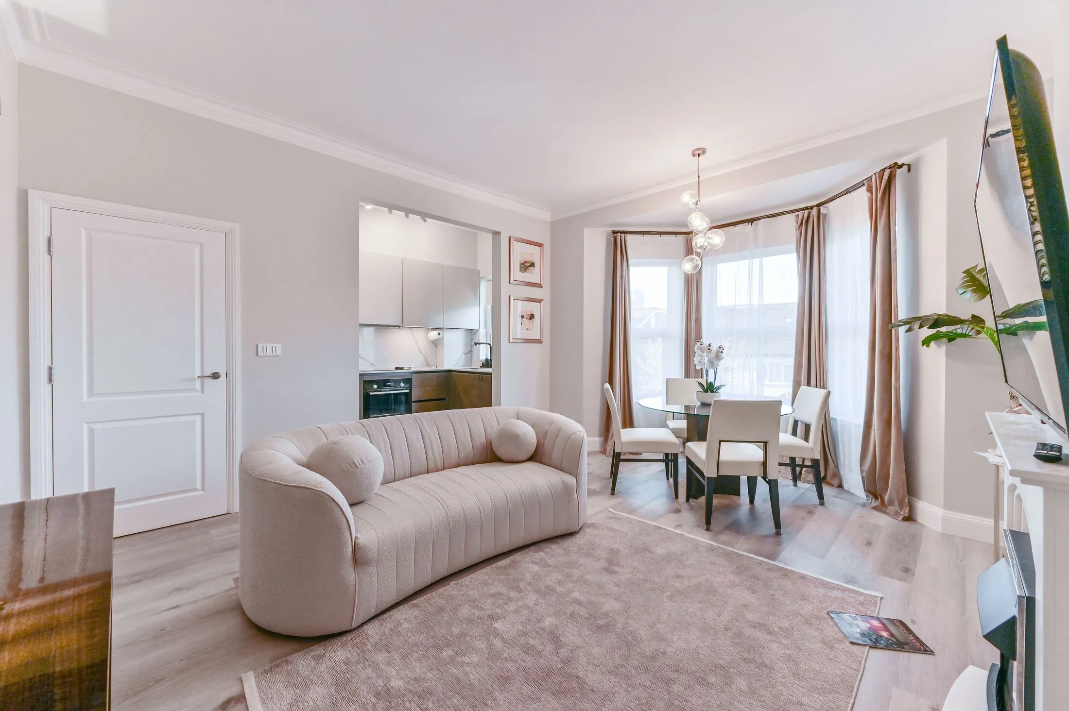 Flat Alexandra Road in Greater London