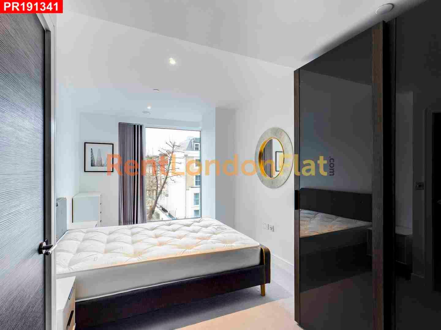 Flat Glenthorne Road in Greater London