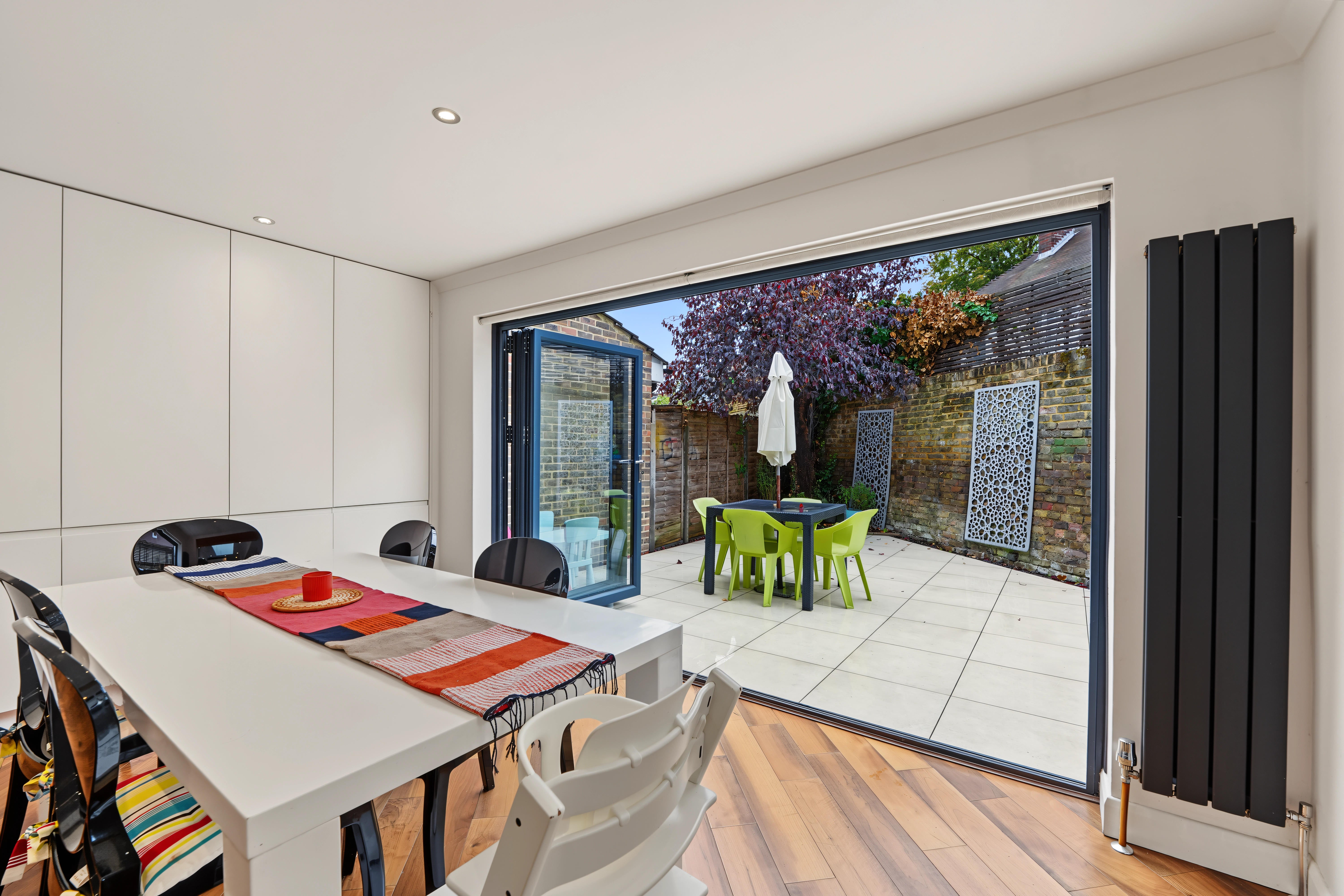 House Allbrook Close in Greater London