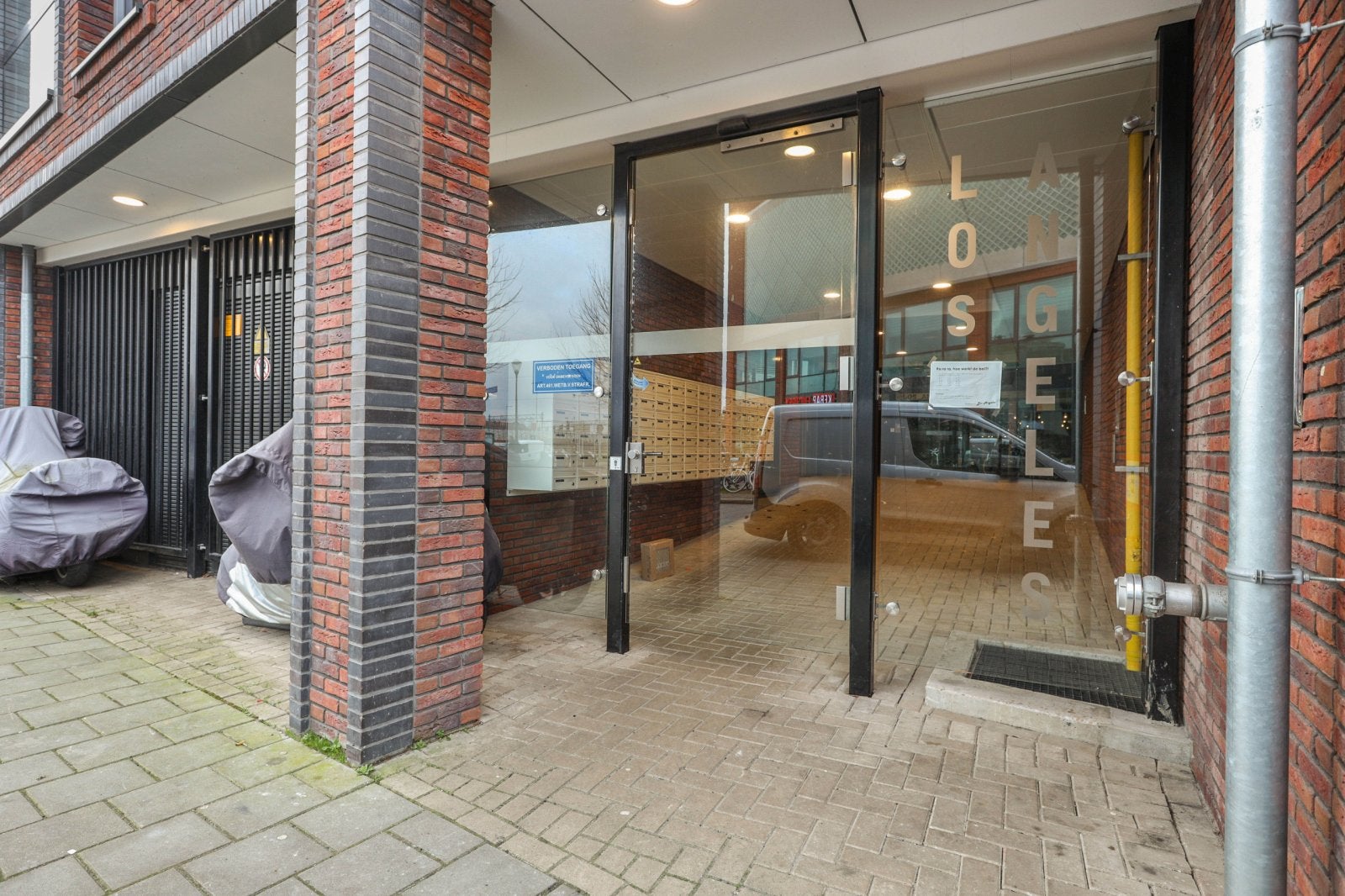 Flat Kanaalstraat in Utrecht