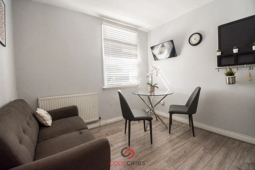 Flat Inverness Terrace in City of Westminster