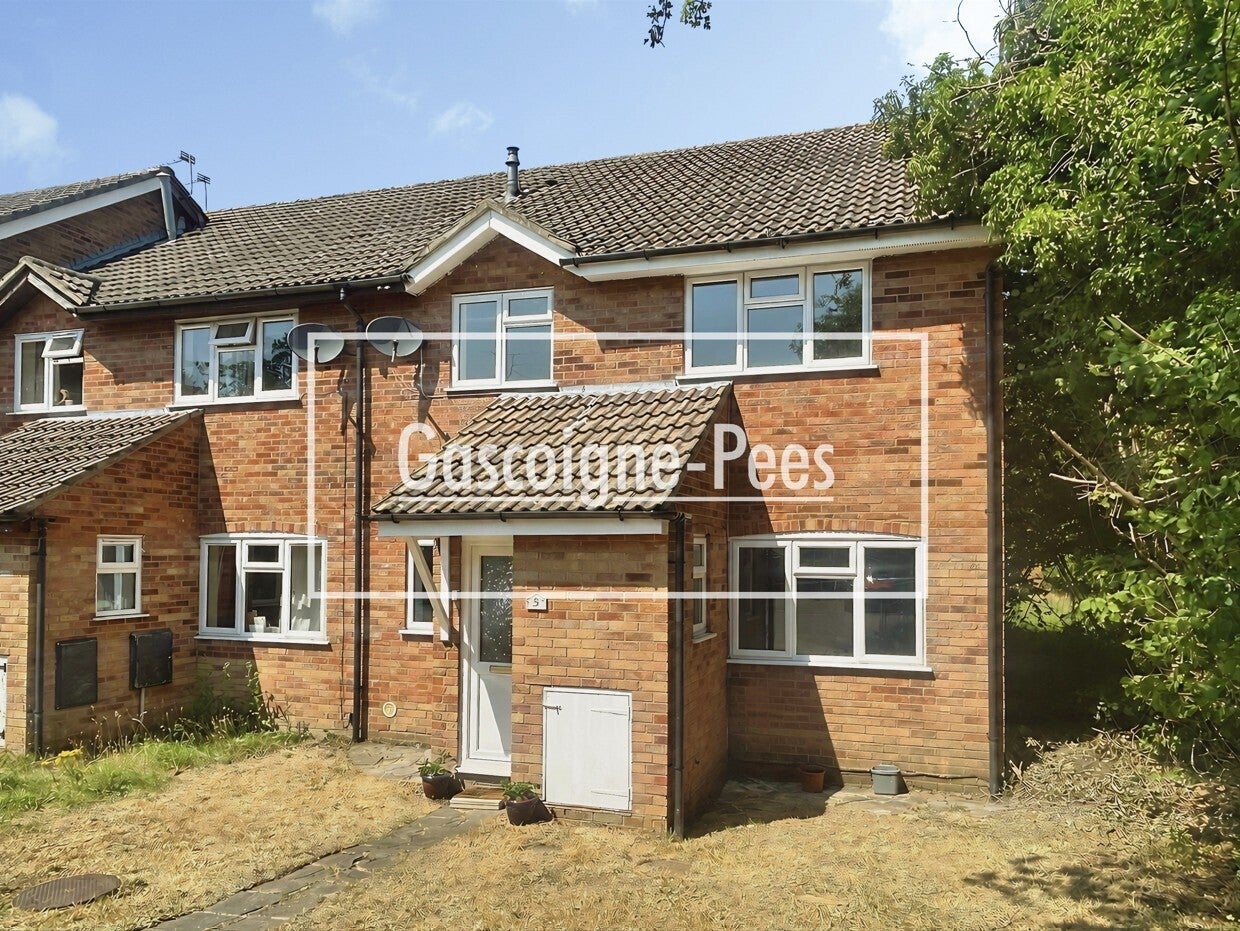 House St Joseph's Crescent in Basingstoke and Deane