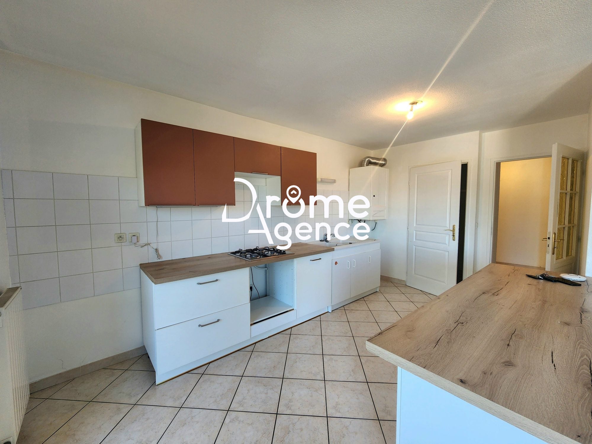 Appartement Rue des Alpes à Saint-Marcel-lès-Valence