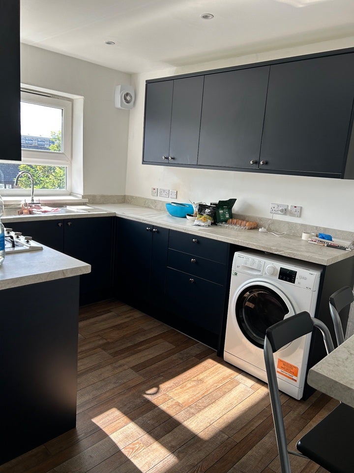 Flat Sutton Road in Greater London