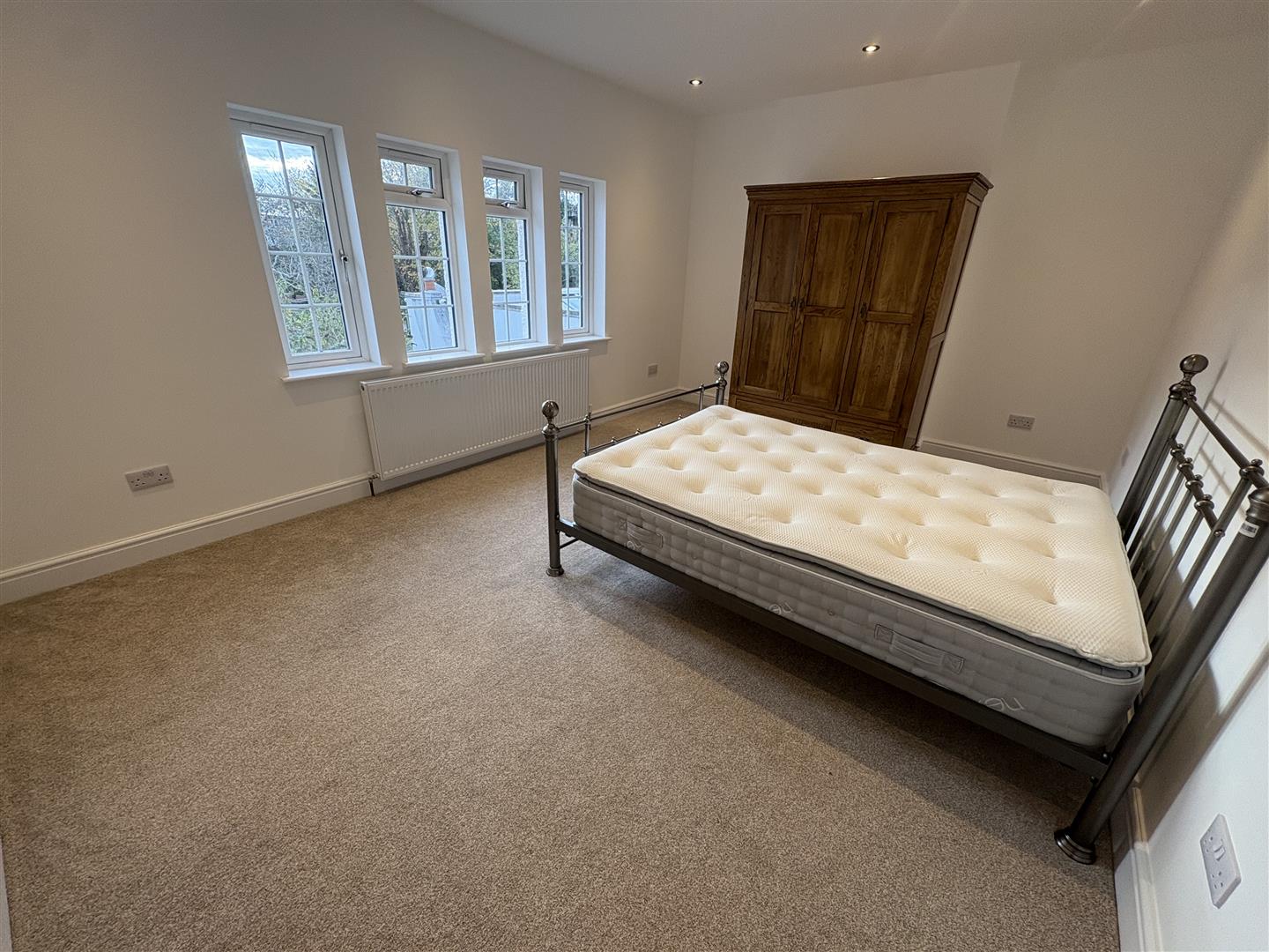 Flat Alexandra Grove in Greater London