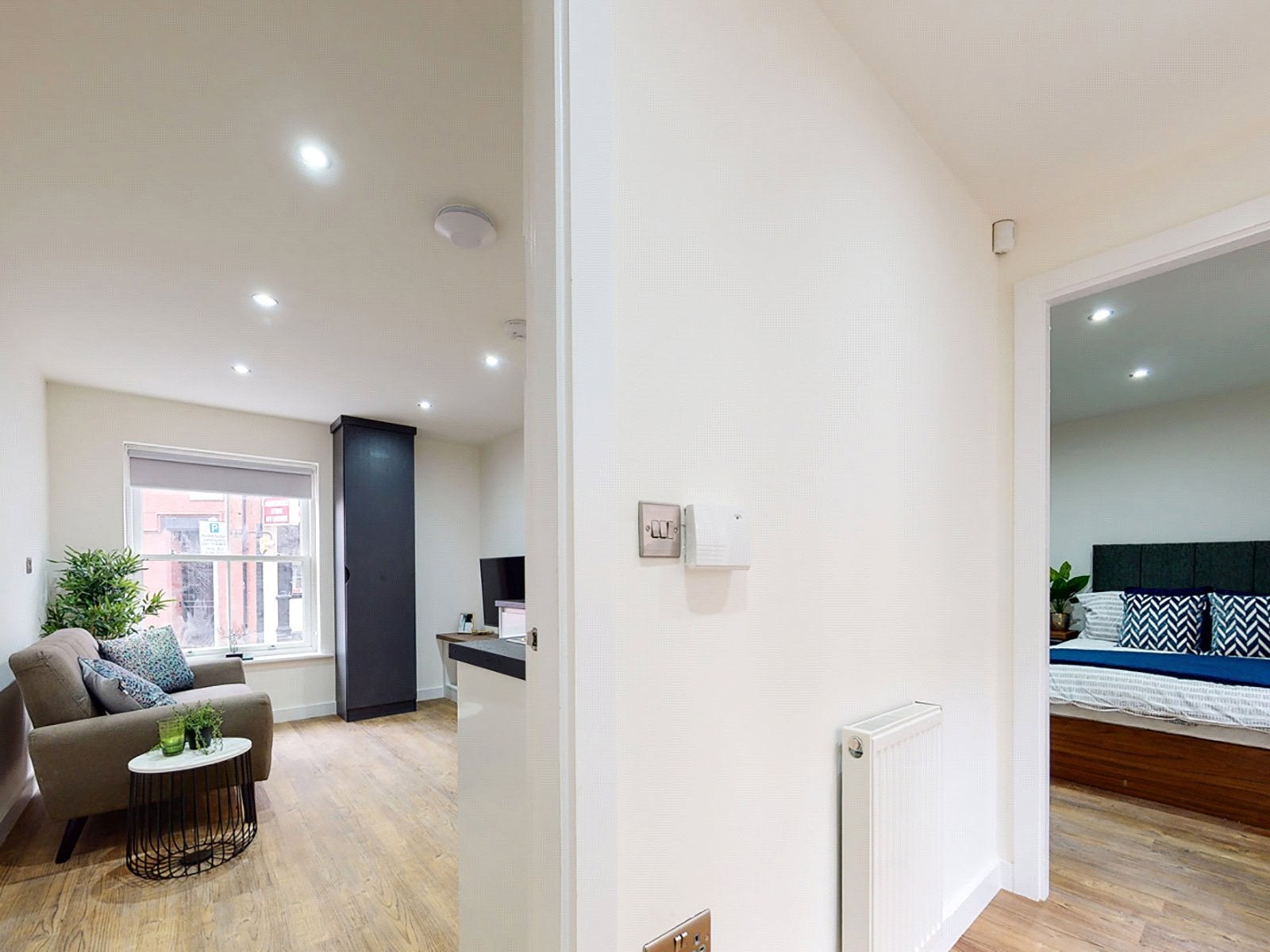 Flat Clarendon Road in Leeds