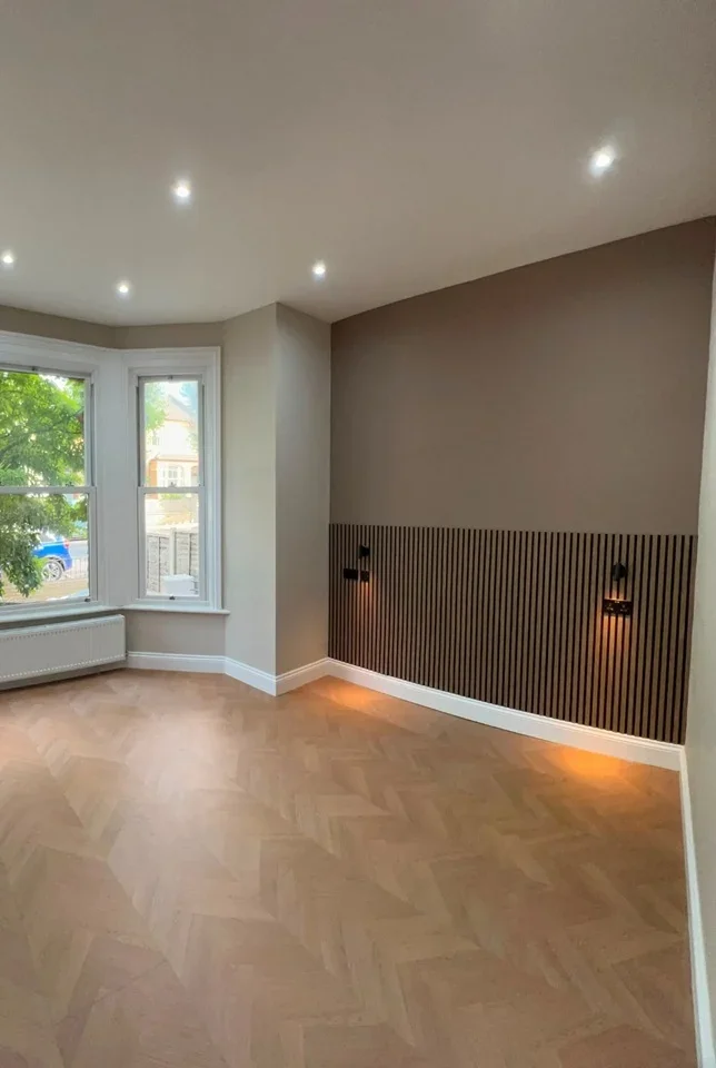 Flat Barry Road in Greater London