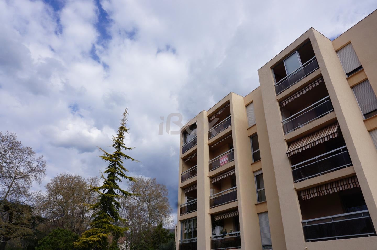 Appartement Avenue des Routes à Toulon
