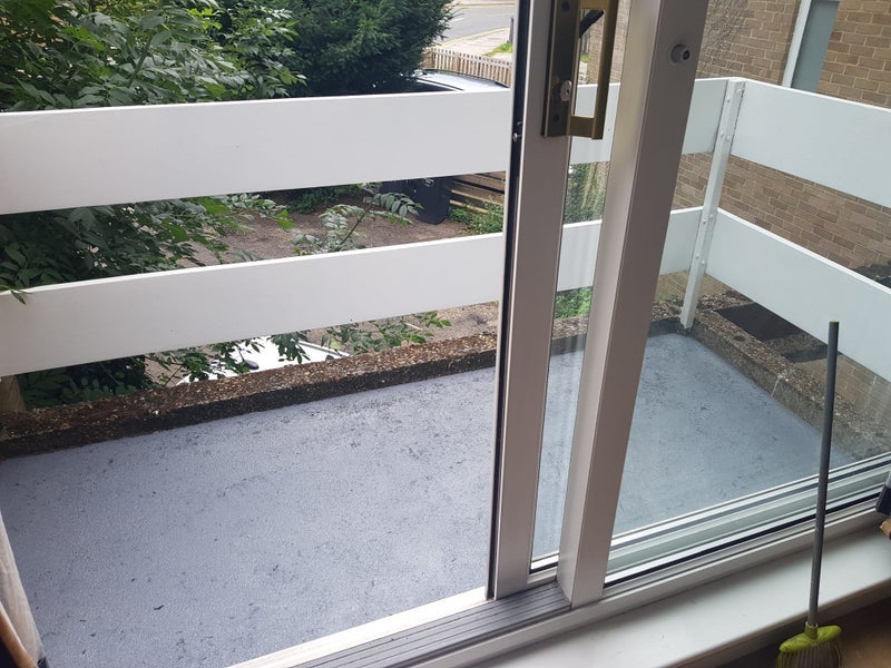 Room Windsor Crescent in Greater London