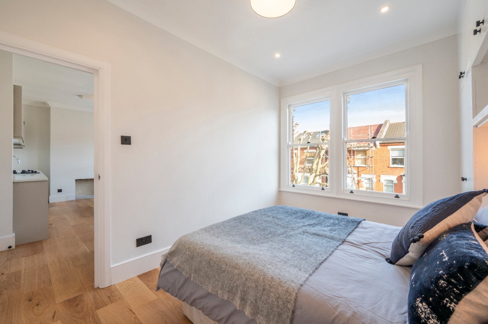 Flat Portnall Road in City of Westminster