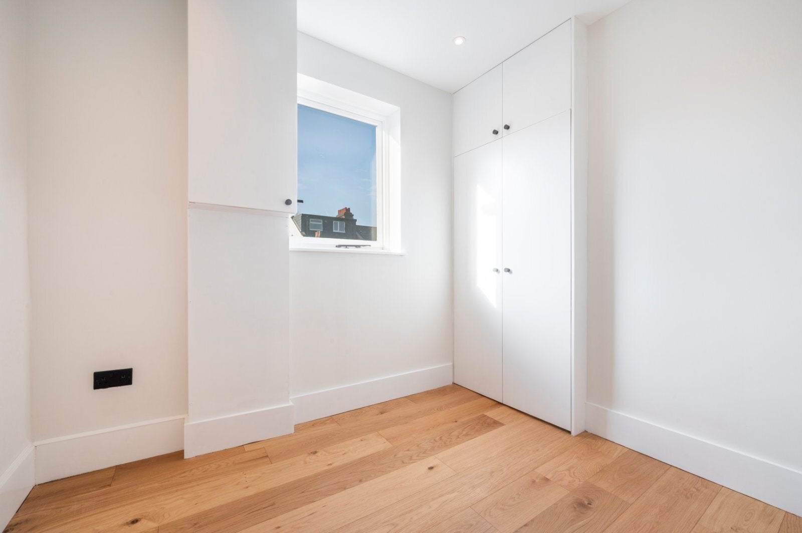 Flat Portnall Road in City of Westminster