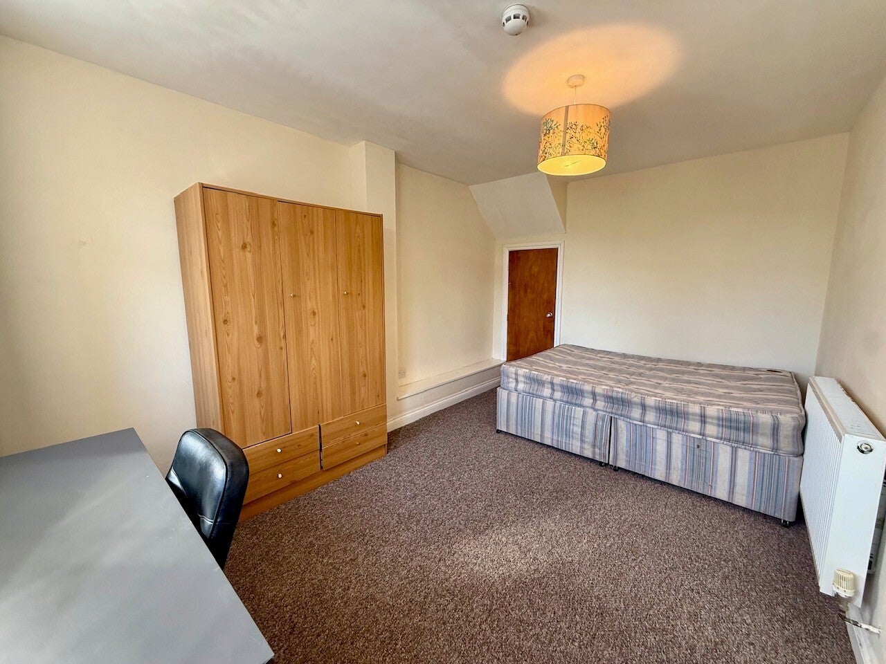 Room Cowley Road in Oxford
