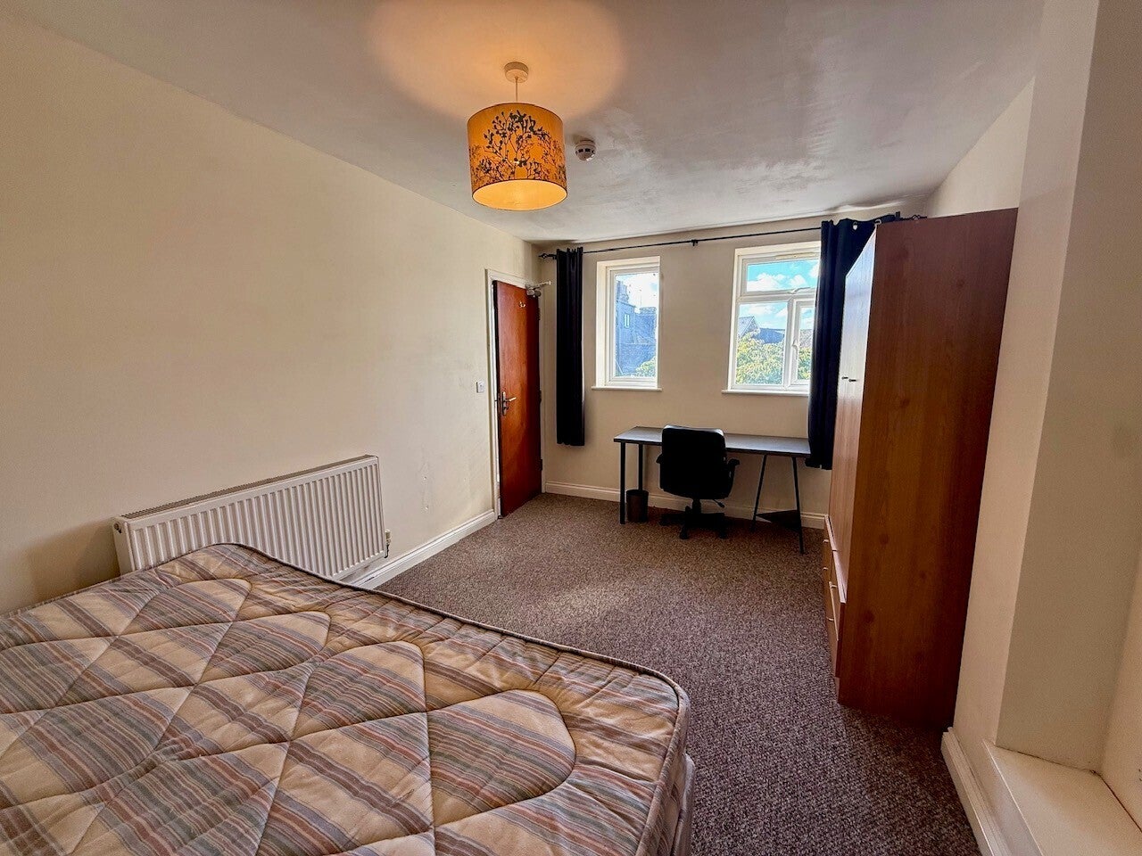 Room Cowley Road in Oxford