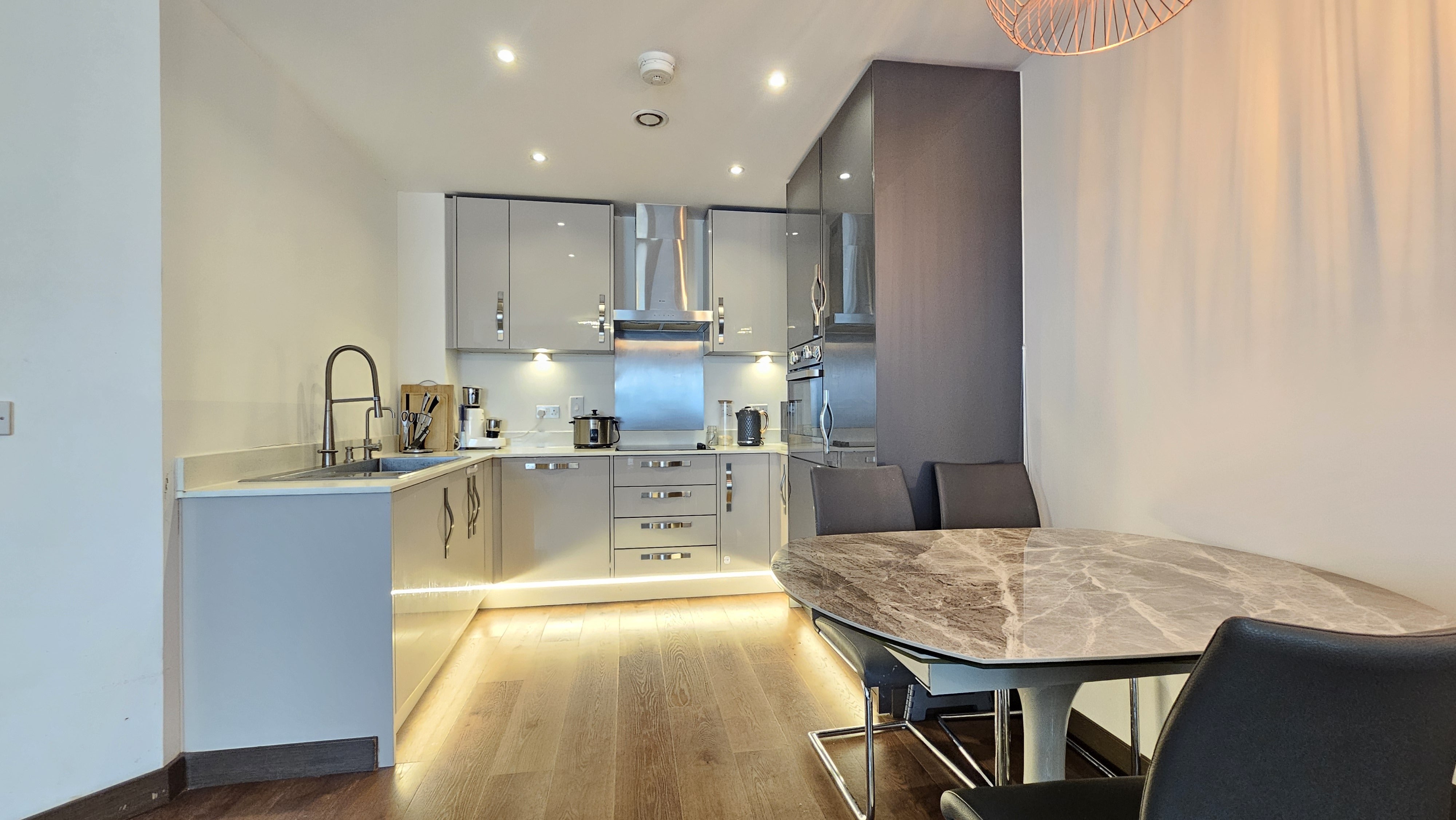 Flat James Smith Court in Dartford