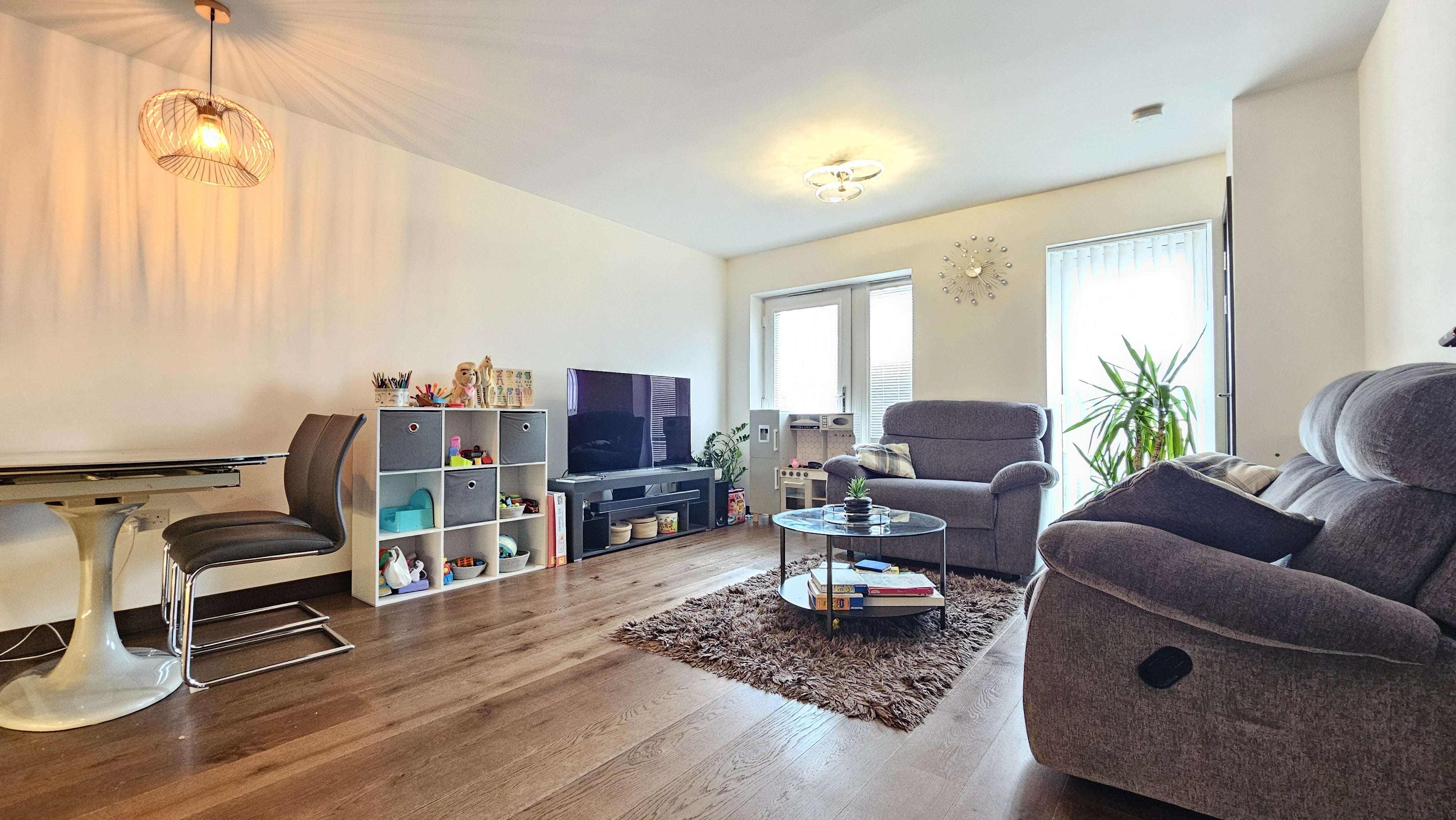 Flat James Smith Court in Dartford
