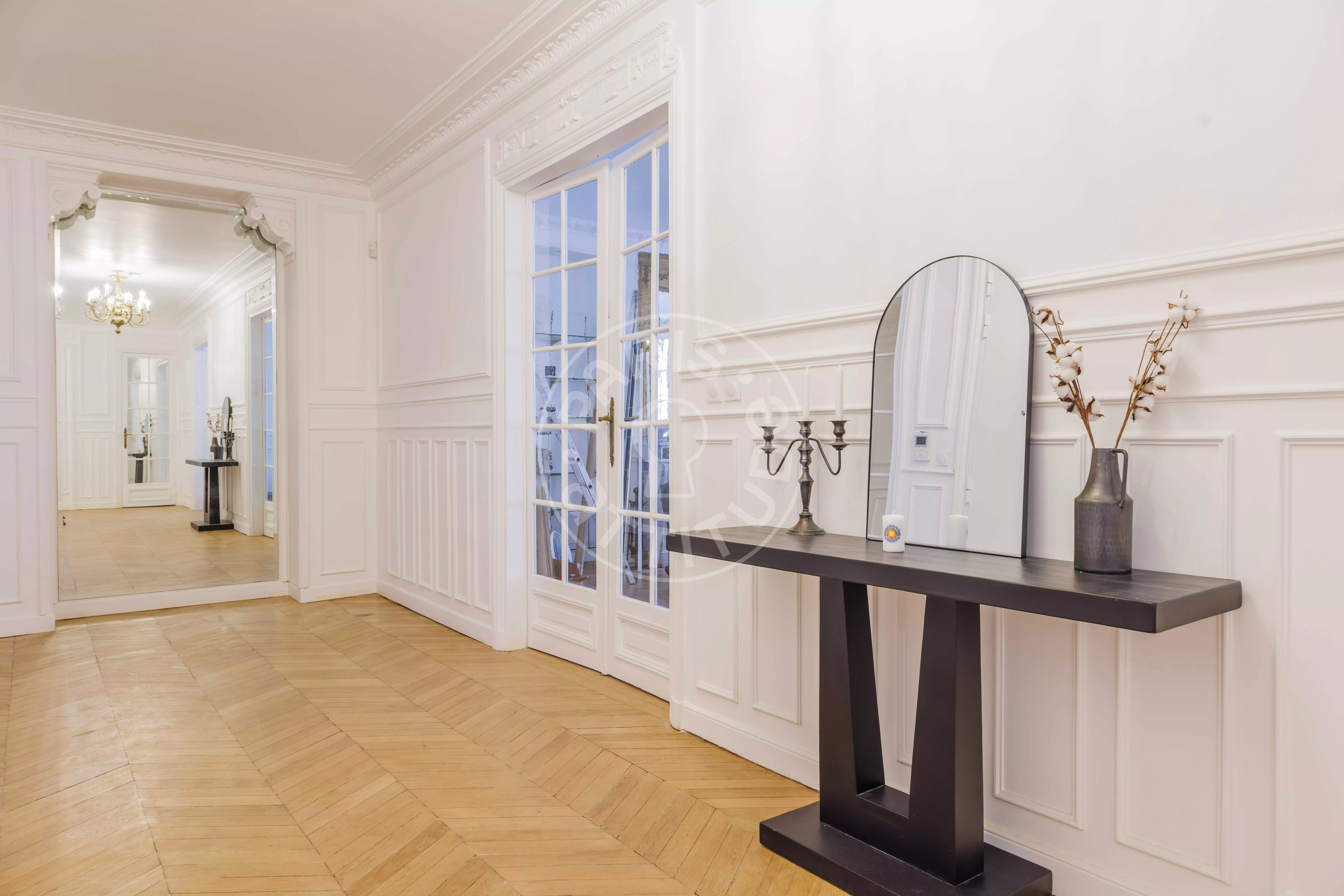 Flat Rue Théodule Ribot in Paris