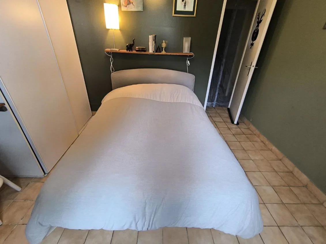 Room Rue des Terres Rouges in Saint-Éloy-de-Gy