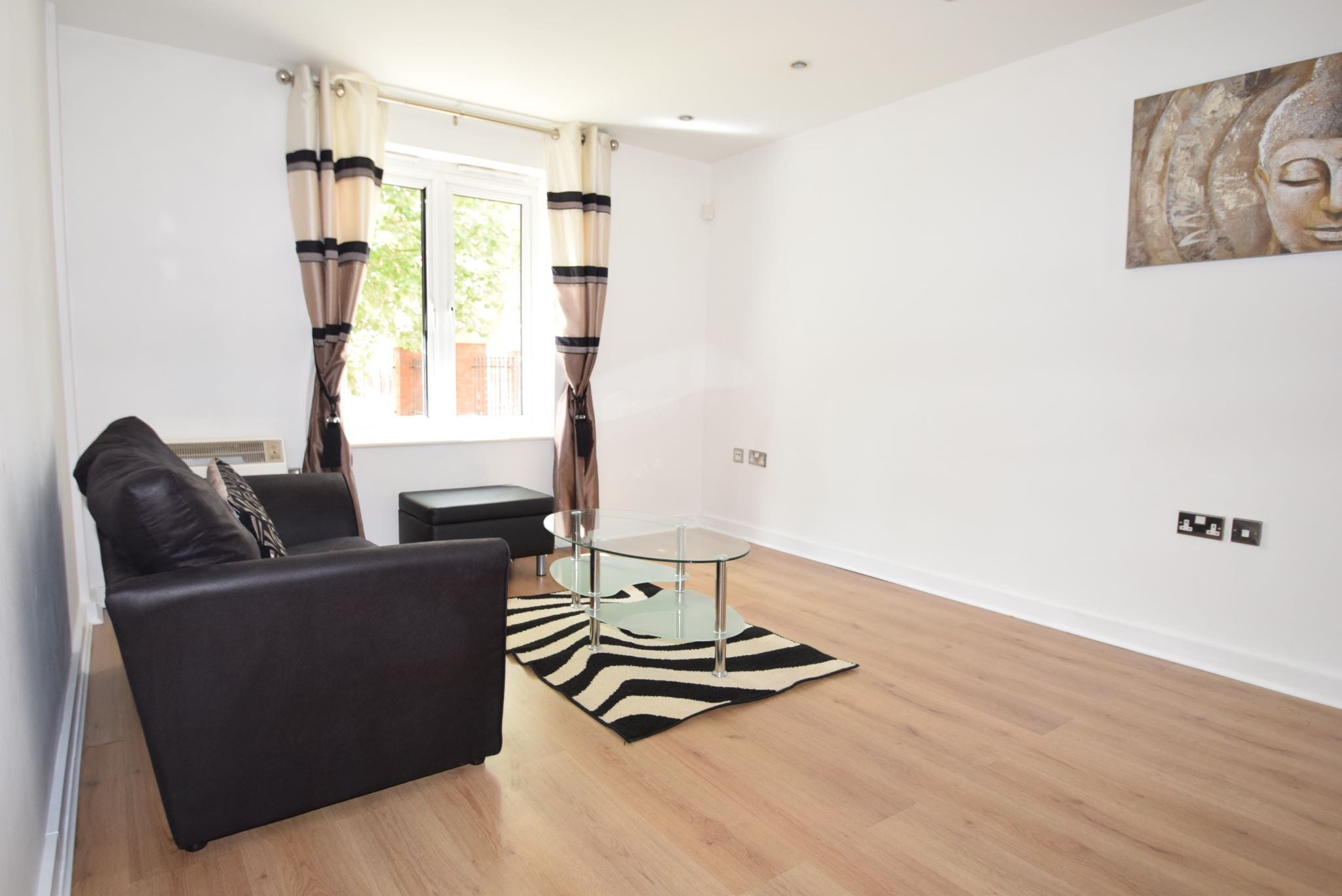 Flat Chevassut Street in Manchester