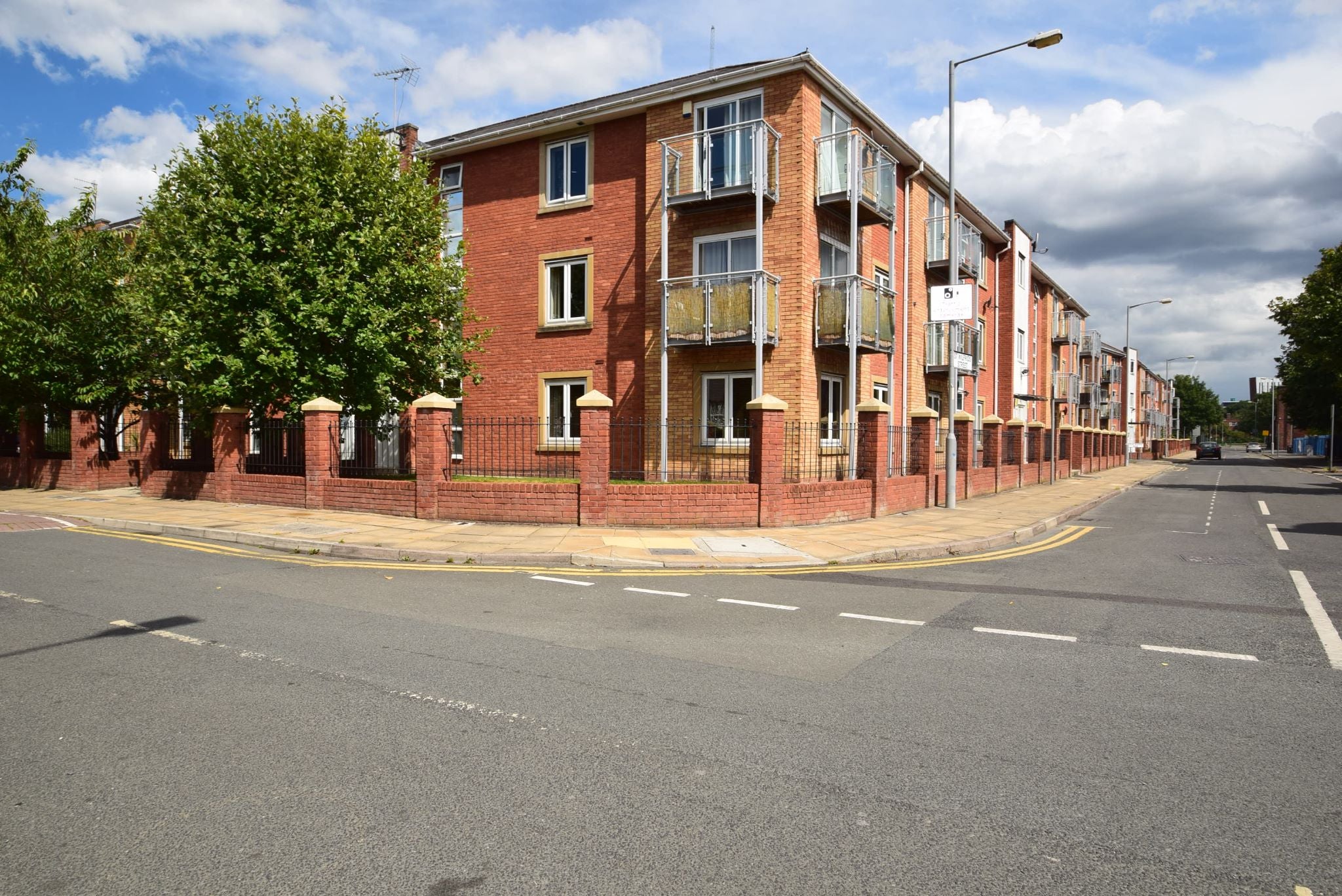 Flat Chevassut Street in Manchester