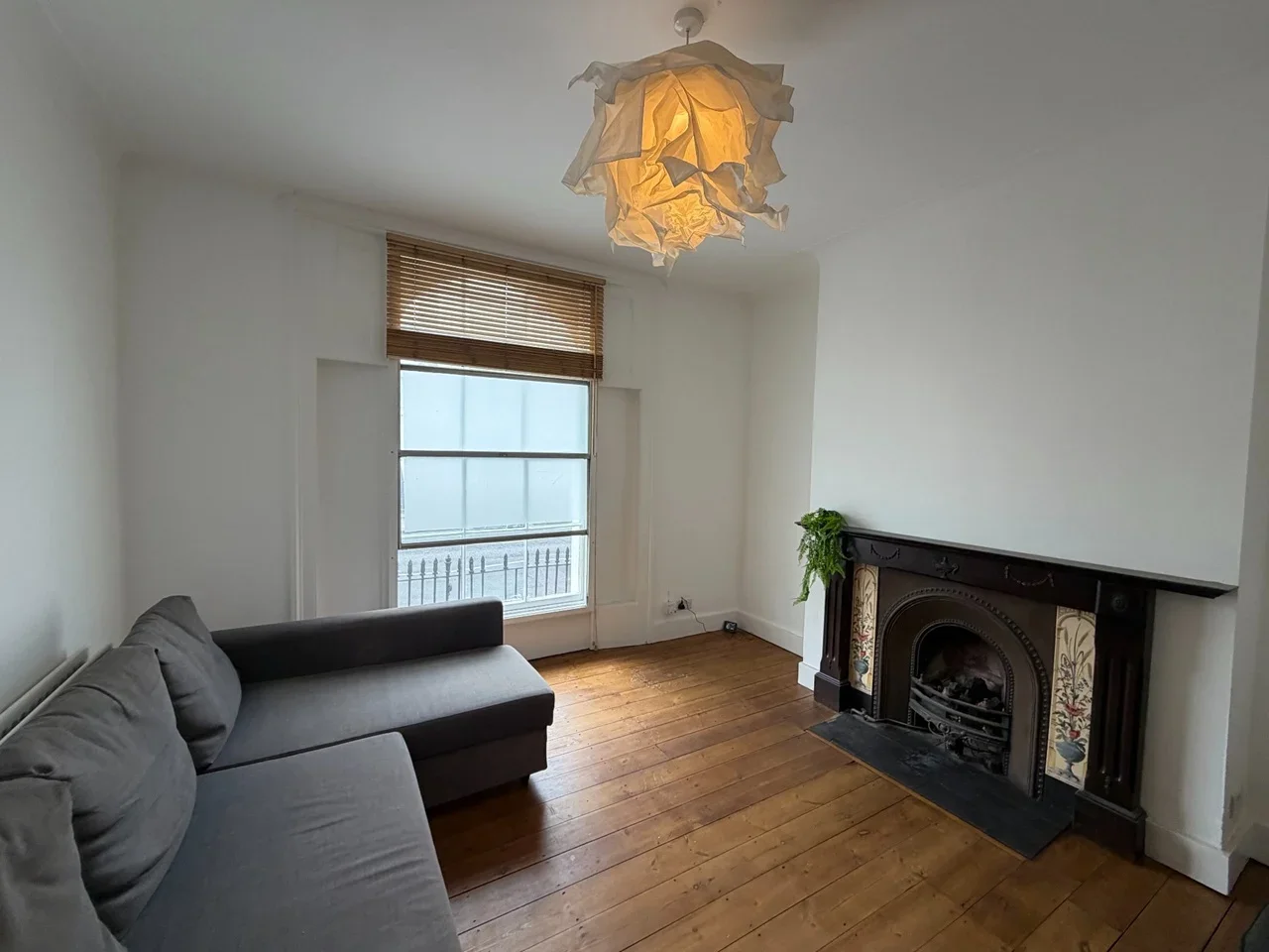 Flat New North Road in Greater London