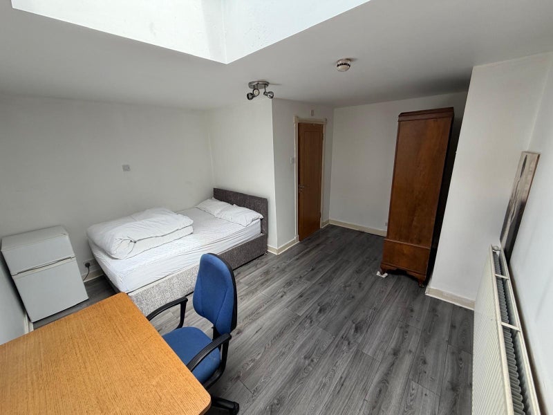 Room Victoria Road in Widnes