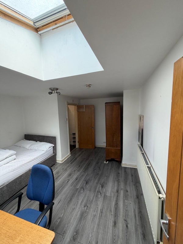 Room Victoria Road in Widnes