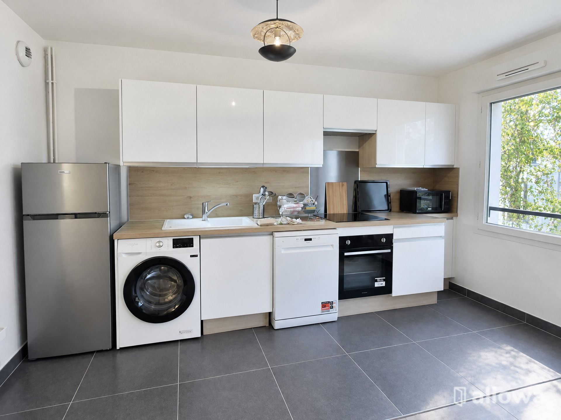Flat Rue Pouchet in Paris