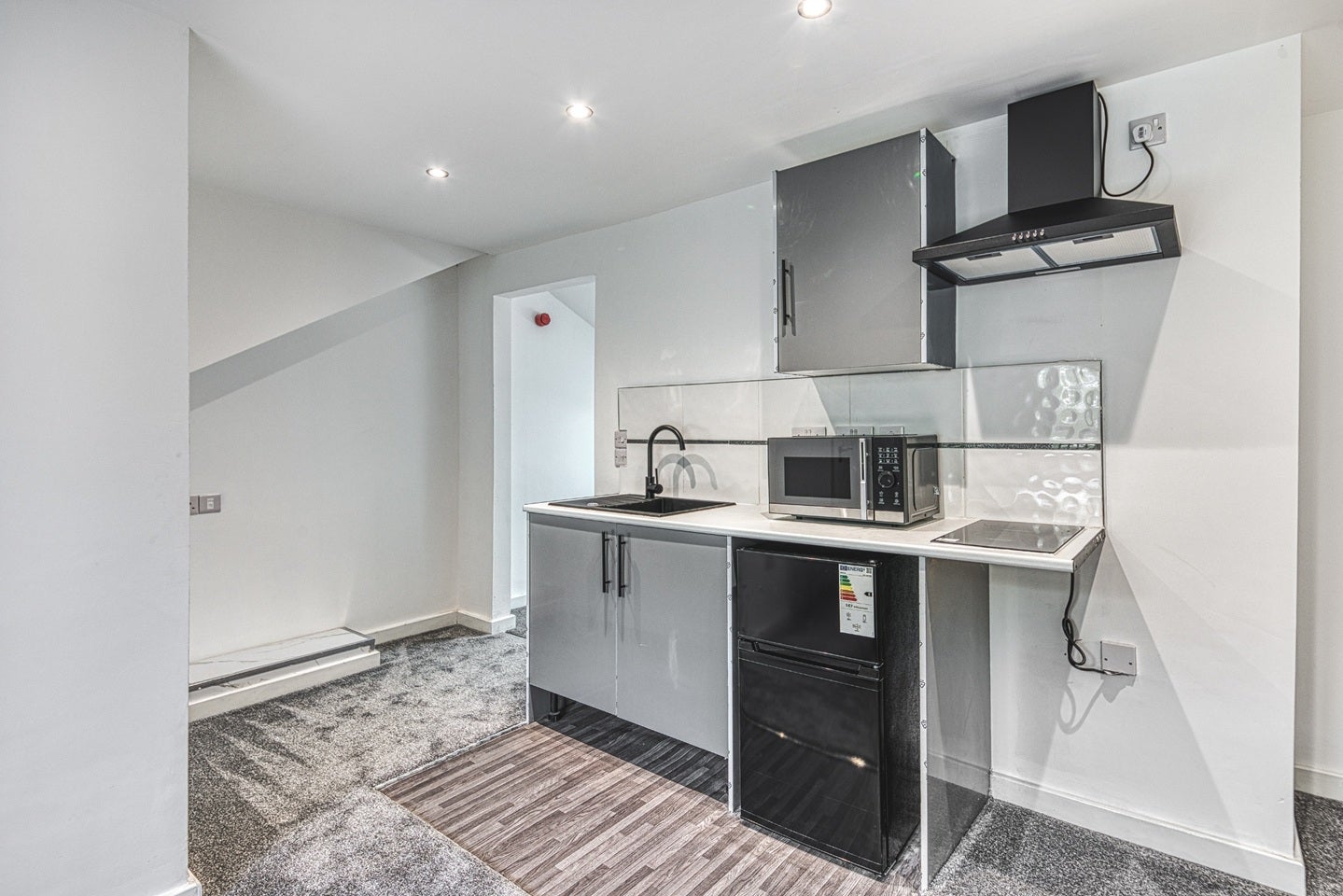 Room Cobden Street in Derby
