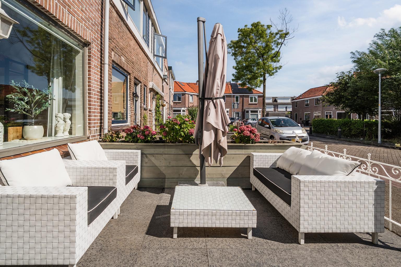 Tussenwoning te koop: Burgemeester G.Bosstraat 9, Alkmaar