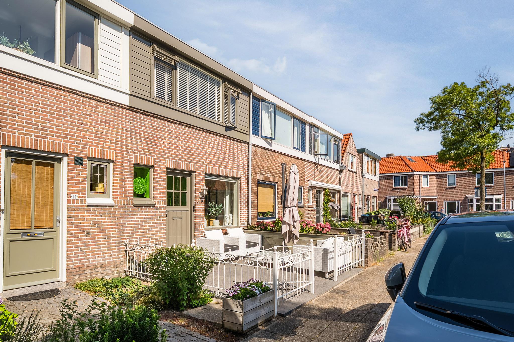 Tussenwoning te koop: Burgemeester G.Bosstraat 9, Alkmaar