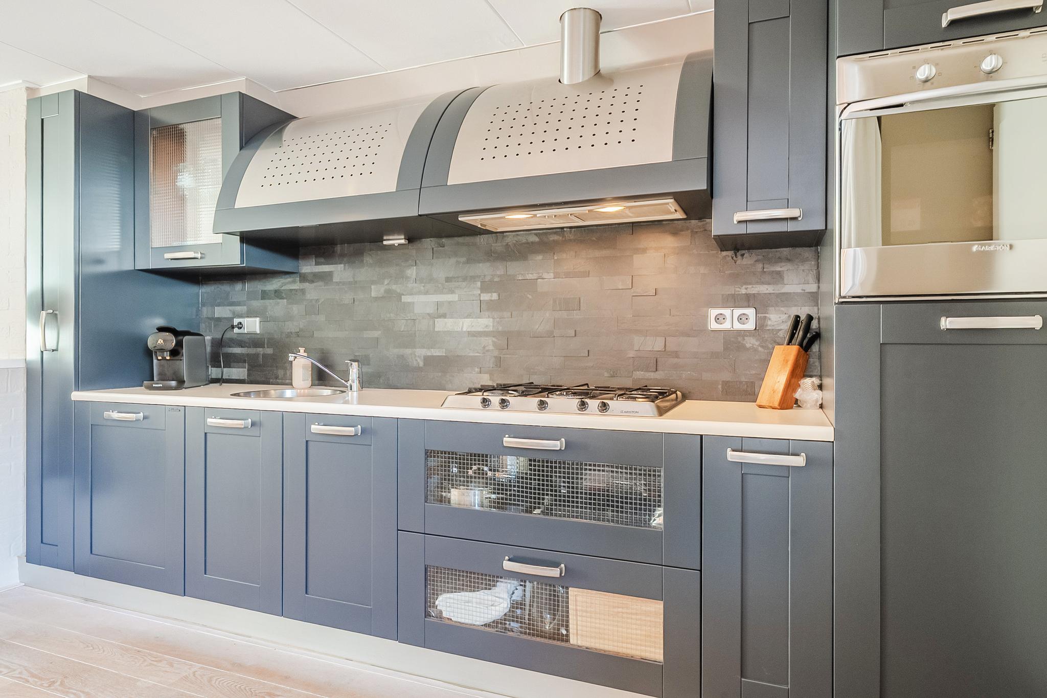 Tussenwoning te koop: Burgemeester G.Bosstraat 9, Alkmaar