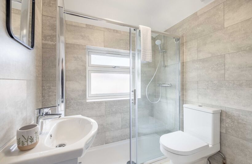 Flat Baylis Road in Slough