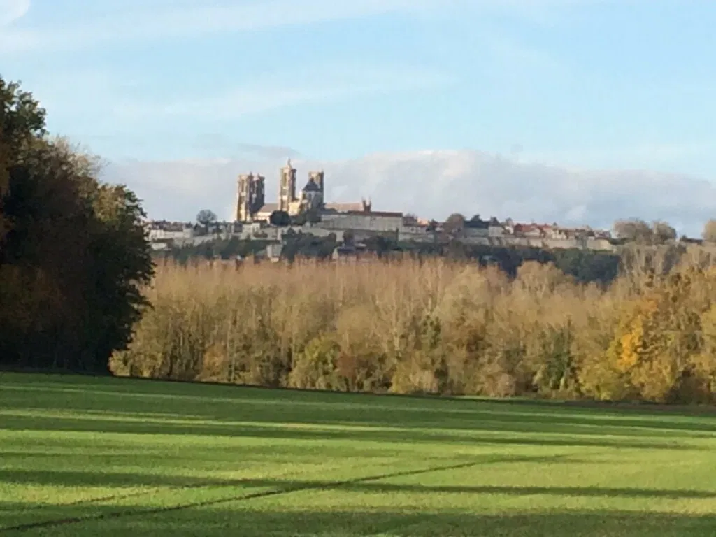 Chambre Chemin de la Cense Milhau à Laon