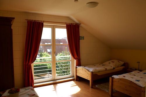 Zimmer Eisvogelweg in Köln