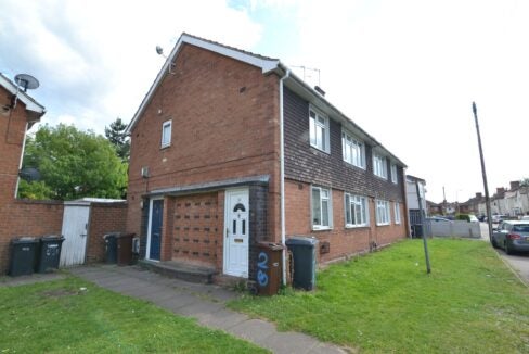 Flat Hordern Grove in Wolverhampton