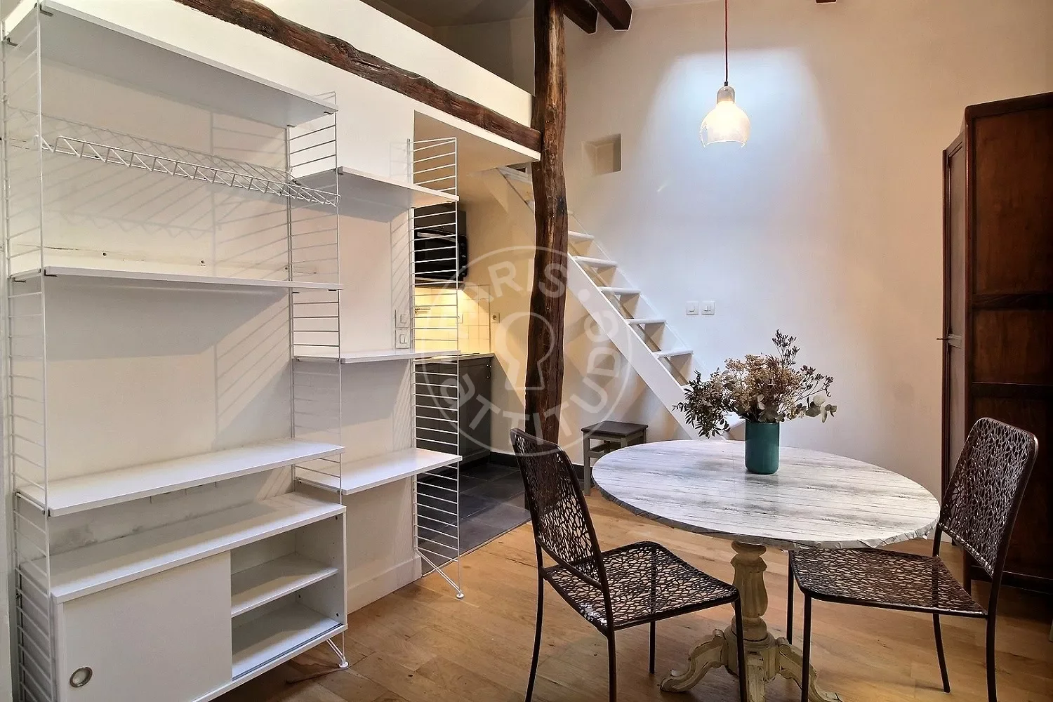 Flat Rue Claude-Rodier in Paris