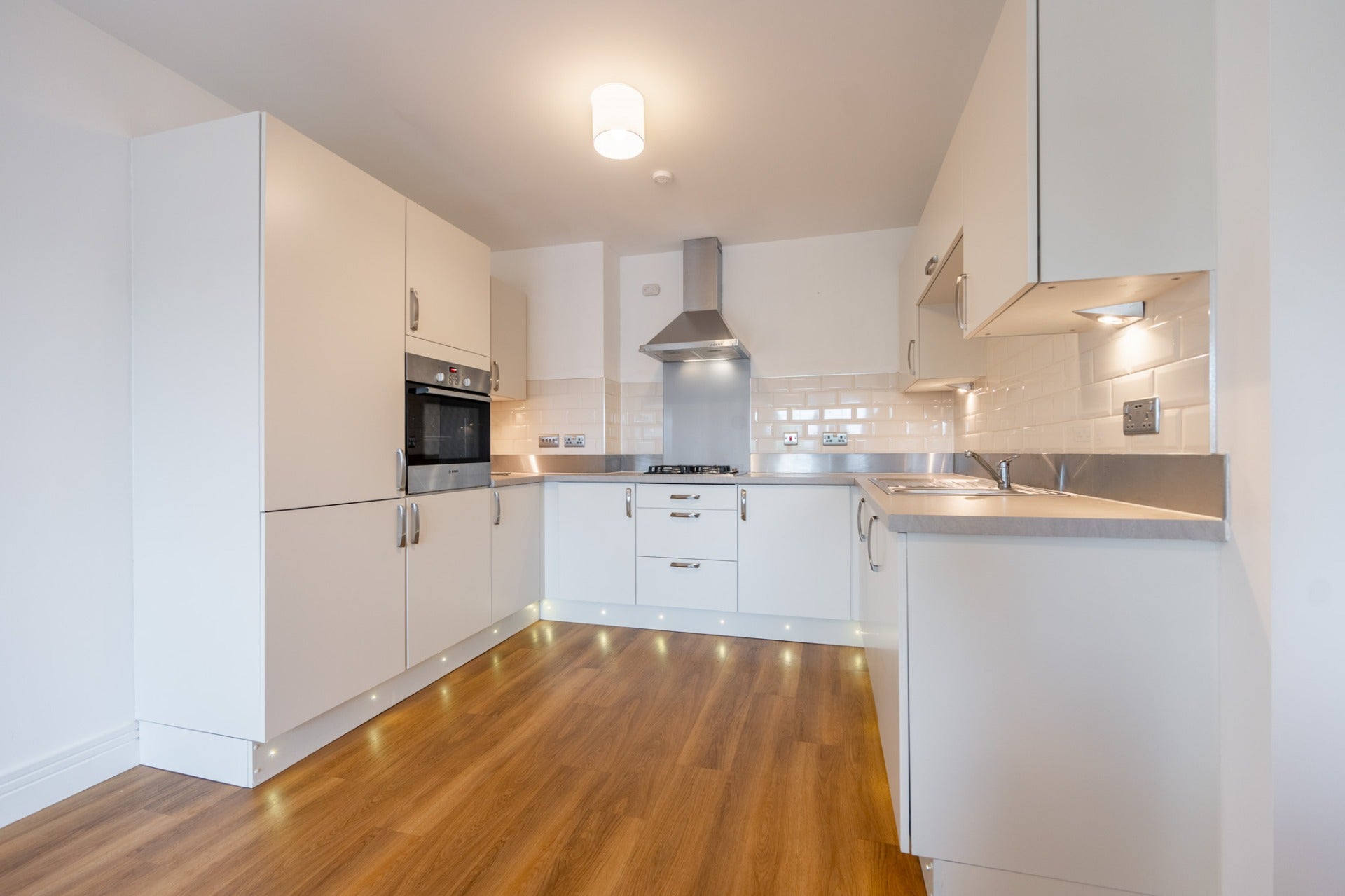 Flat Knightswood Road in Glasgow